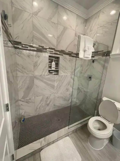 Bathroom 3, Stylish Stay Haven 6, Orleans
