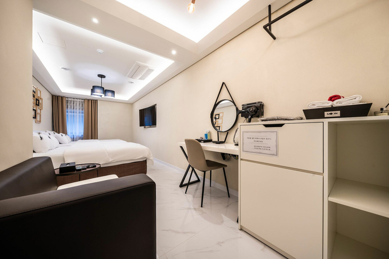 Bedroom 3, Hotel Moon, Anyang