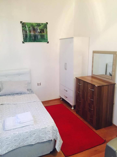Bedroom 2, Kydonia Otel, Ayvalık