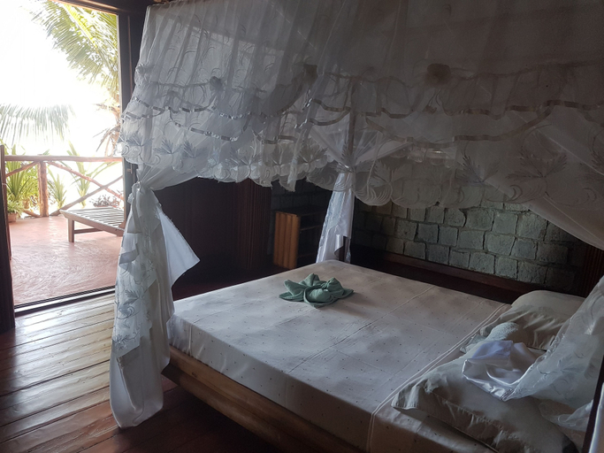 Room 2, Gite Guyan Lokobe, Diana