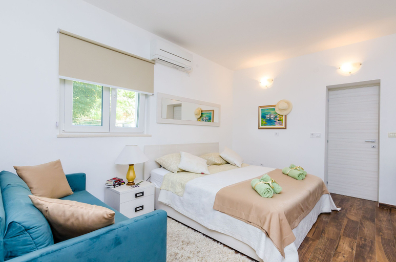 Bedroom 3, Camelia Luxury Apartments, Dubrovnik