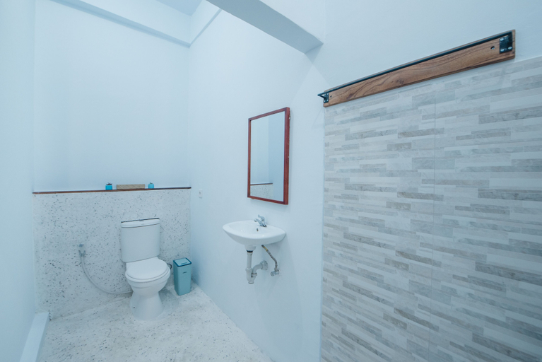 Bathroom 3, Canggu Bonita Guesthouse, Badung