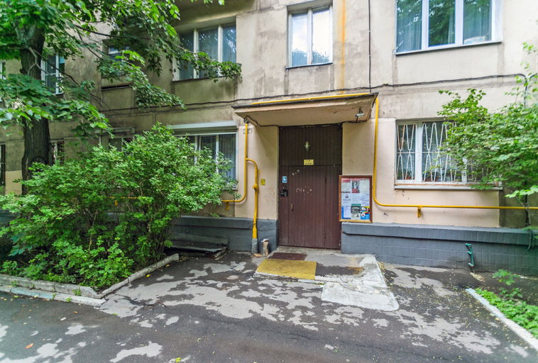Exterior & Views 2, Apartment on Ogorodnaia Sloboda 10, Central