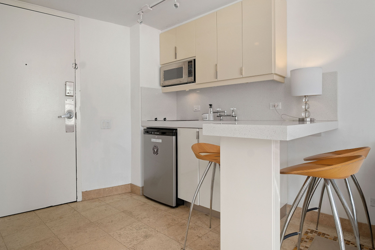 Others 4, SoFi Vacation Rentals, Miami-Dade