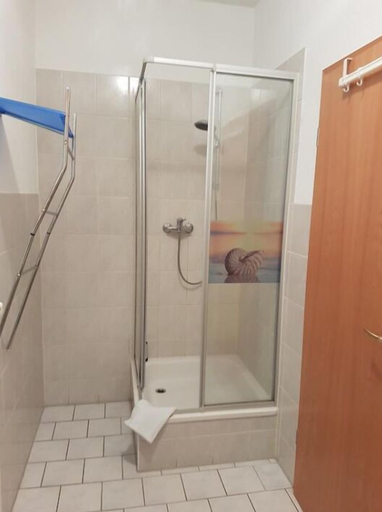 Bathroom 3, Gasthof Peterhänsel, Sonneberg