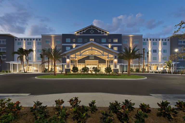 Exterior & Views 3, Carlisle Inn, Sarasota