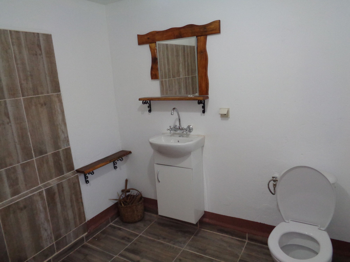 Bathroom, Villa Pizzutti, Lovech