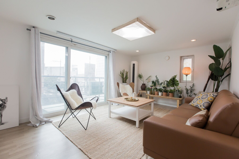 Sio Suite, Mapo