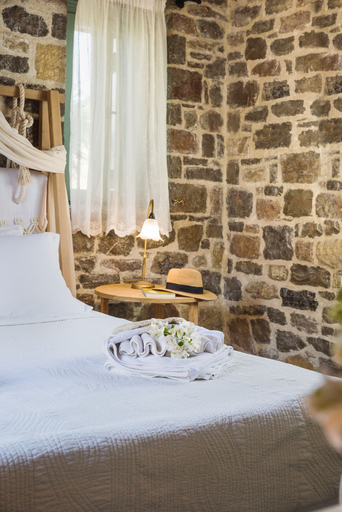 Bedroom 4, Palaeopoli Villas, Attica