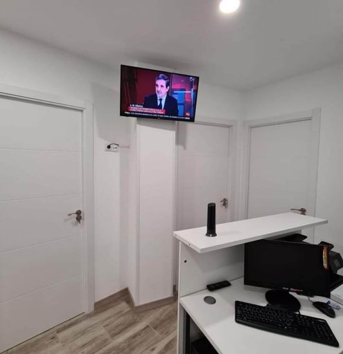 Others 4, Hostal Las Fronteras, Madrid