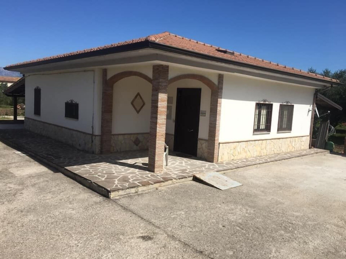 Exterior & Views, Villino Lidia & Alessio Eduardo, Caserta