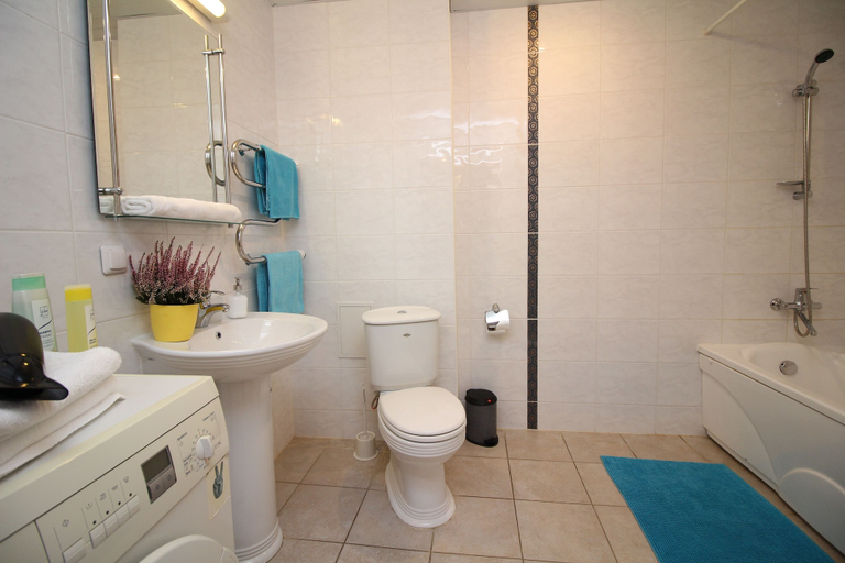 Bathroom 4, Tallinn City Apartments Harju Residence, Tallinn