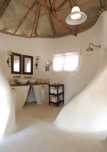 Bedroom 2, Olarro Lodge, Narok South