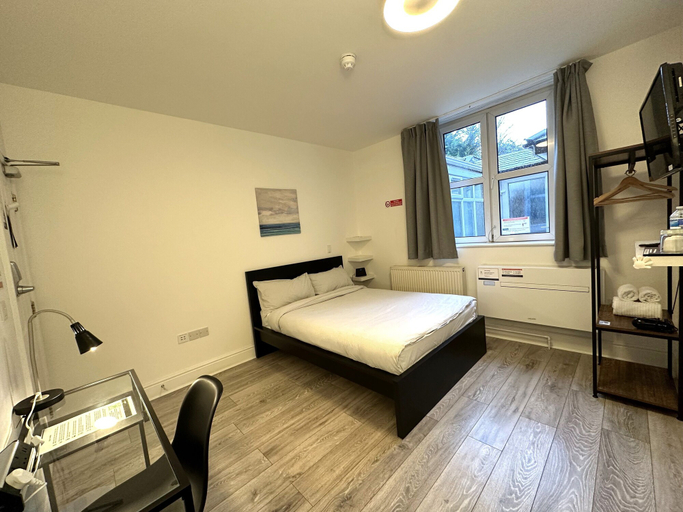 Bedroom 3, Sleeplicity London Heathrow, London