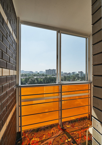 Others 5, Apartment 9 Nights, Perm' gorsovet