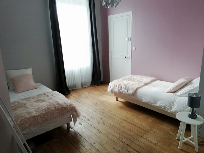 Bedroom 3, L'Angély, Deux-Sèvres