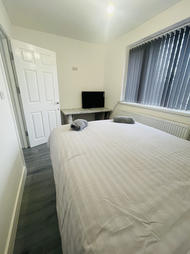 Bedroom 2, Cranmore Guest House, Solihull