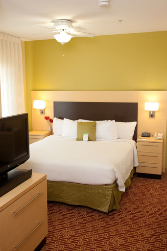 Bedroom 2, TownePlace Suites by Marriott Lake Jackson Clute, Brazoria
