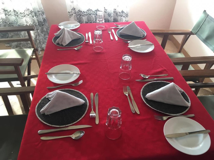 Food & Drinks 3, Kobe House Mara, Narok West