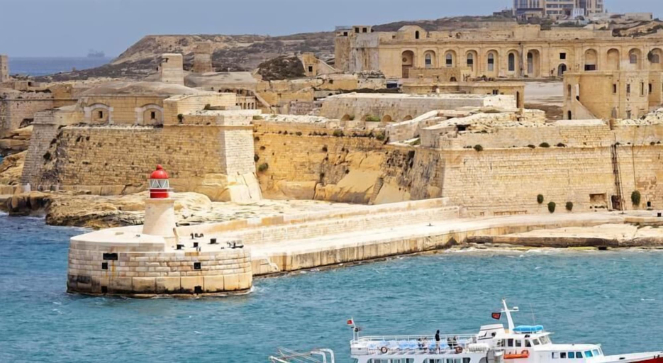 Exterior & Views 2, Valletta Arch Apartment