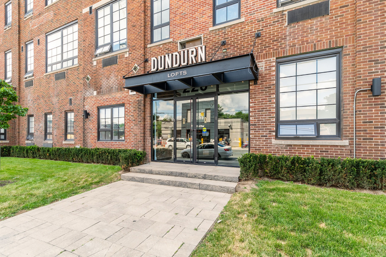 Exterior & Views 2, GLOBALSTAY. Dundurn Lofts. Free parking. Gym, Hamilton