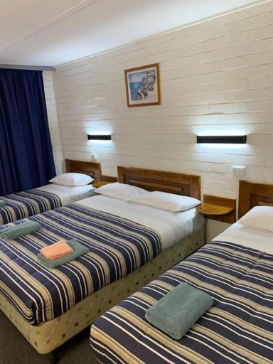 Bedroom 21