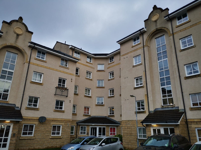 Exterior & Views 2, McDonald Road Apartment, Edinburgh