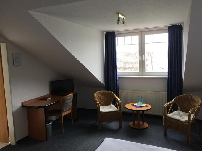 Others 5, Altes Gasthaus Stover, Cloppenburg