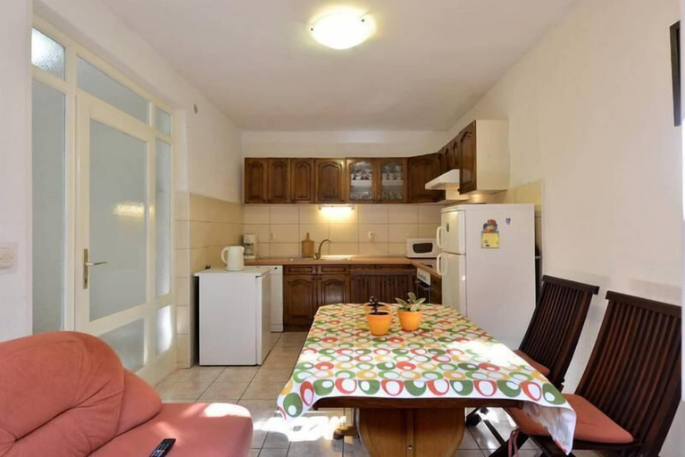 Others 4, Nikola Leko Guest House, Hvar