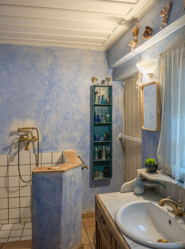 Bathroom 3, Acropolis Villa, Attica