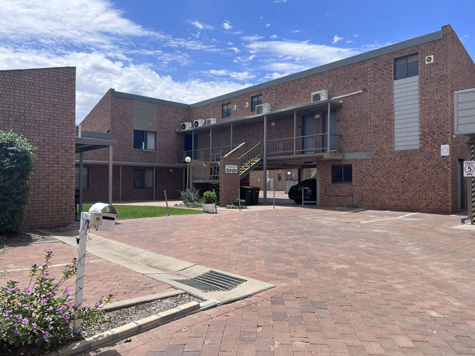 Exterior & Views 2, Spa Village Motel, Moree Plains