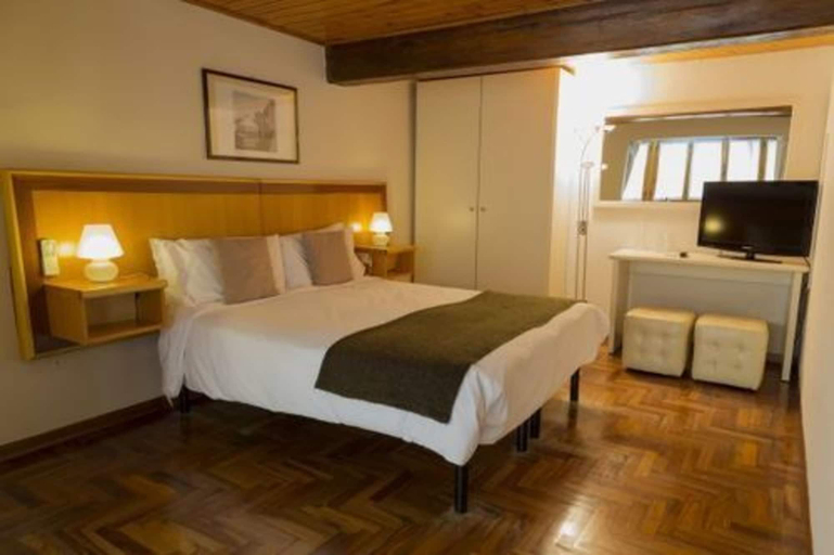 Bedroom 4, Firenze Apartments, Florence