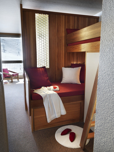 Bedroom 3, Clubhotel le Gypaete de Val Thorens, Savoie