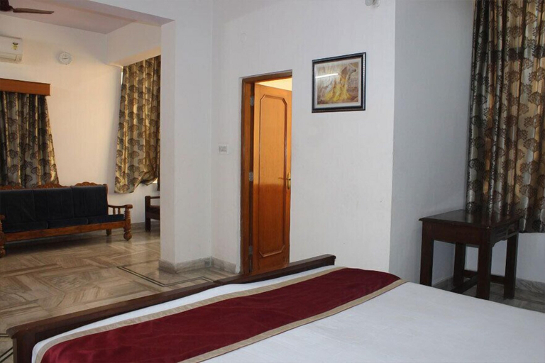 Bedroom 2, Hotel Sukh Vilas Jaipur, Jaipur