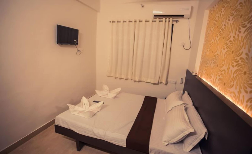 Bedroom 3, Hotel Mahalaxmi, Raigarh