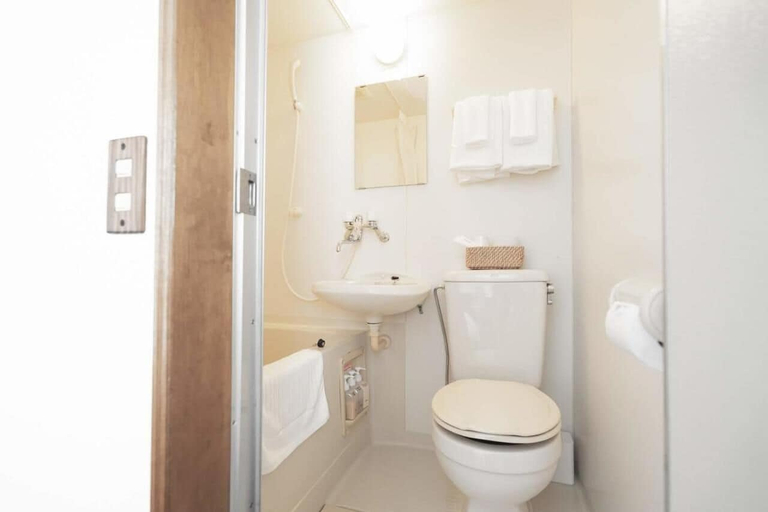 Bathroom 3, Beachside Inn Shirahama, Shimoda