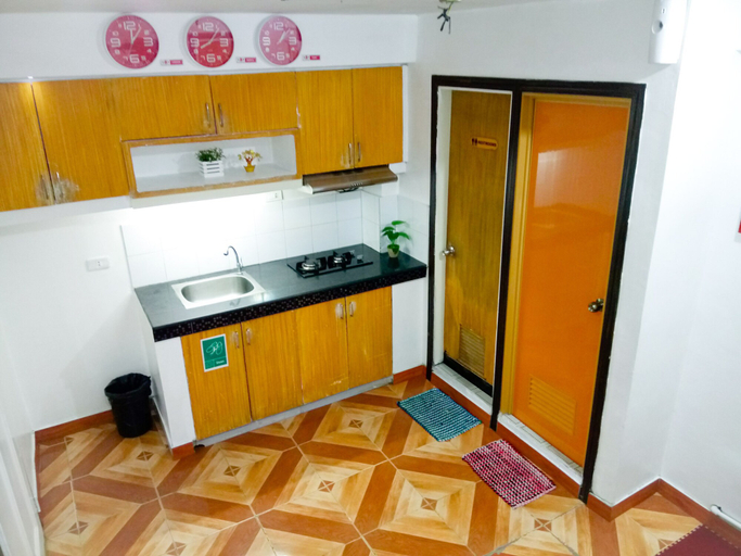 Others 5, 8 Hostel at Quiapo, Manila City