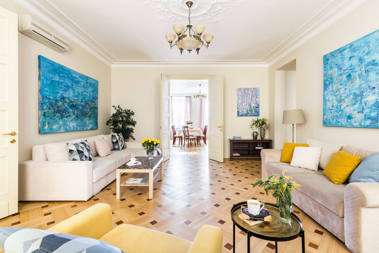 Others 4, Apartment near Hermitage, Sankt-Peterburg gorsovet