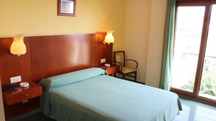 Bedroom 3, Hotel Maracaibo, Pontevedra