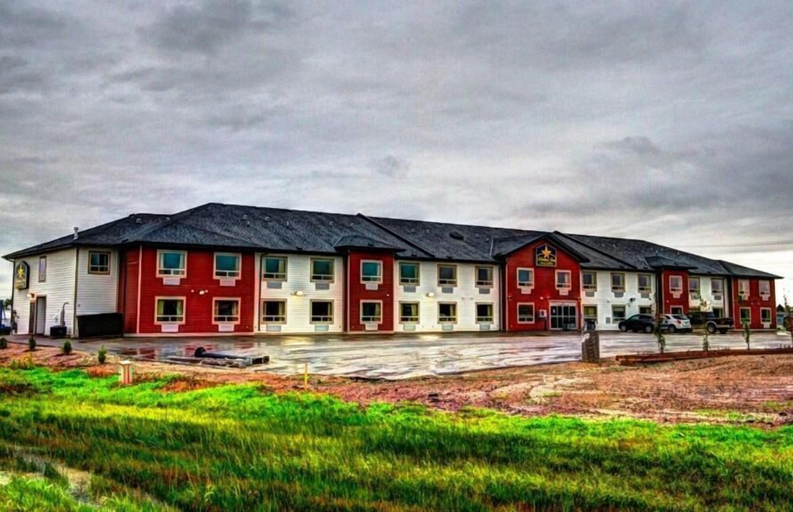 Exterior & Views, Stoughton Western Star Inn & Suites, Division No. 1