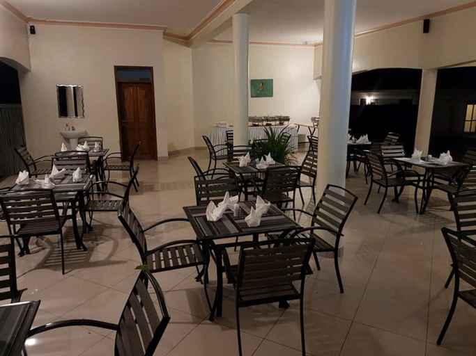 Food & Drinks 5, Karuma Travellers Hotel, Nwoya