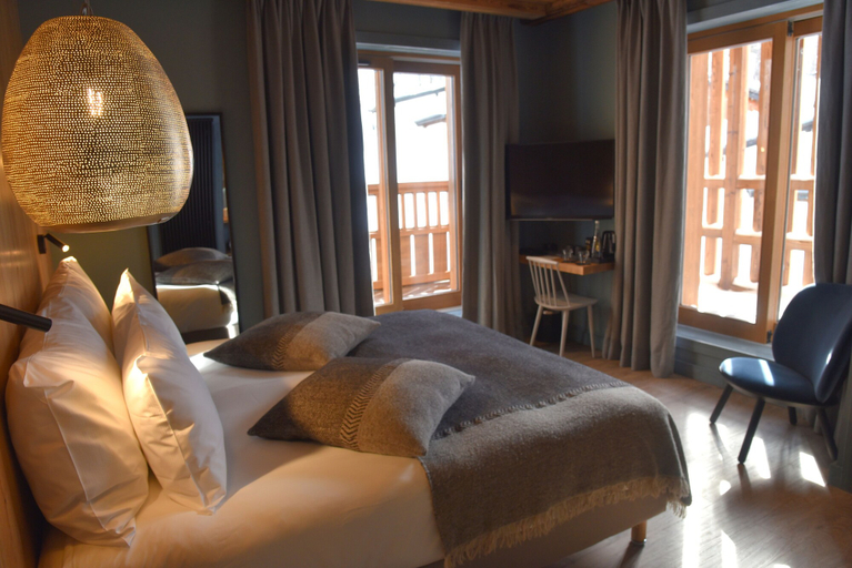 Bedroom 3, Hôtel Mont-Blanc, Savoie