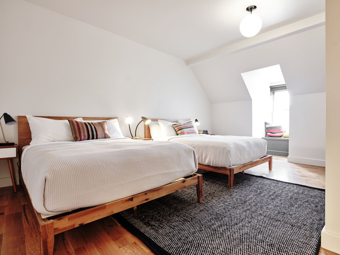 Bedroom 2, Thatcher Hotel, Mendocino