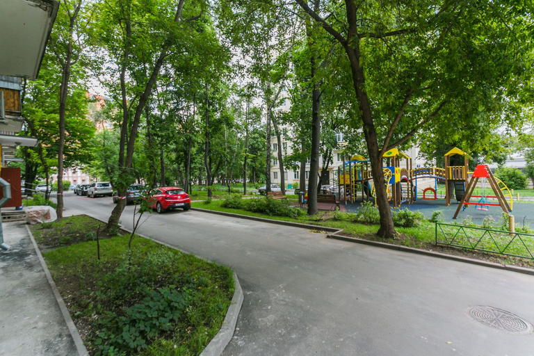 Others 5, Apartment on Perunovskiy 4-10, Northern