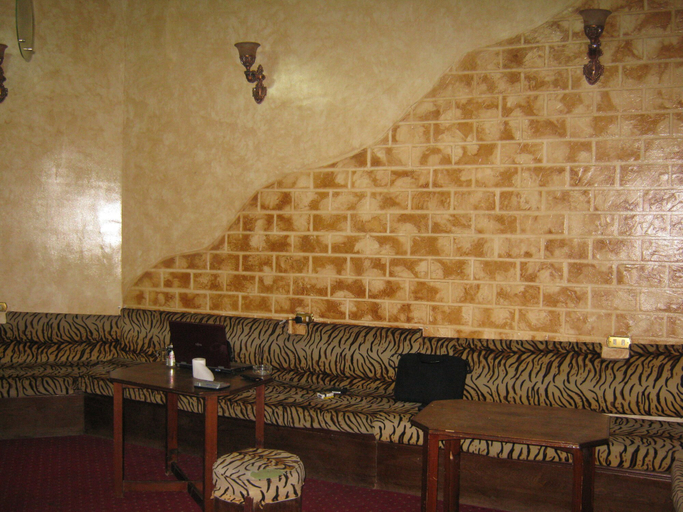 Others 5, Great Alexander Hostel, 'Abdin