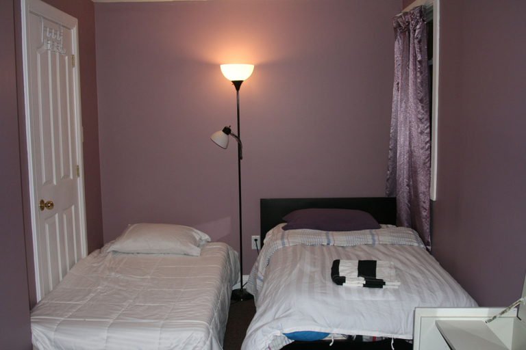 Bedroom 3, Lovely Room, Halifax