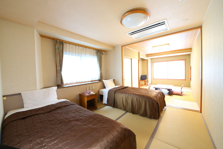 Bedroom 2, Yudanaka Ryokan Hakura, Yamanouchi
