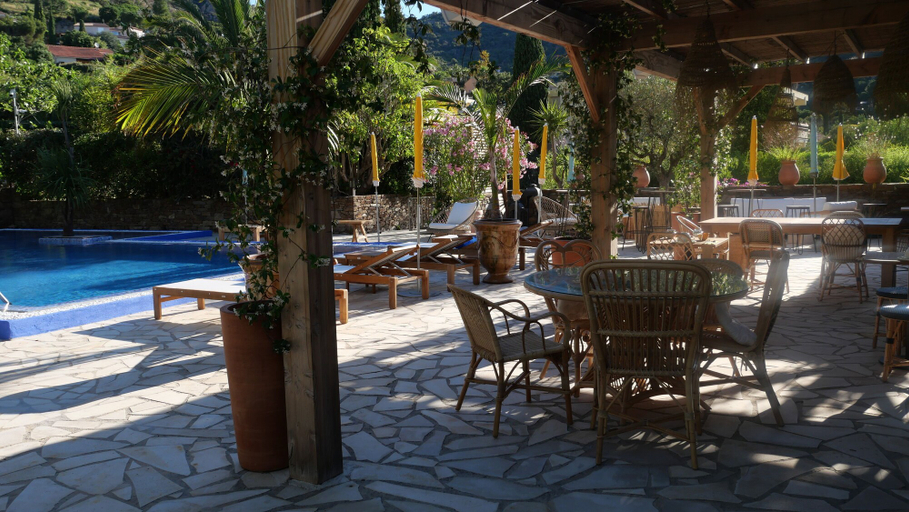 Food & Drinks 5, Hotel La Piscine, Var