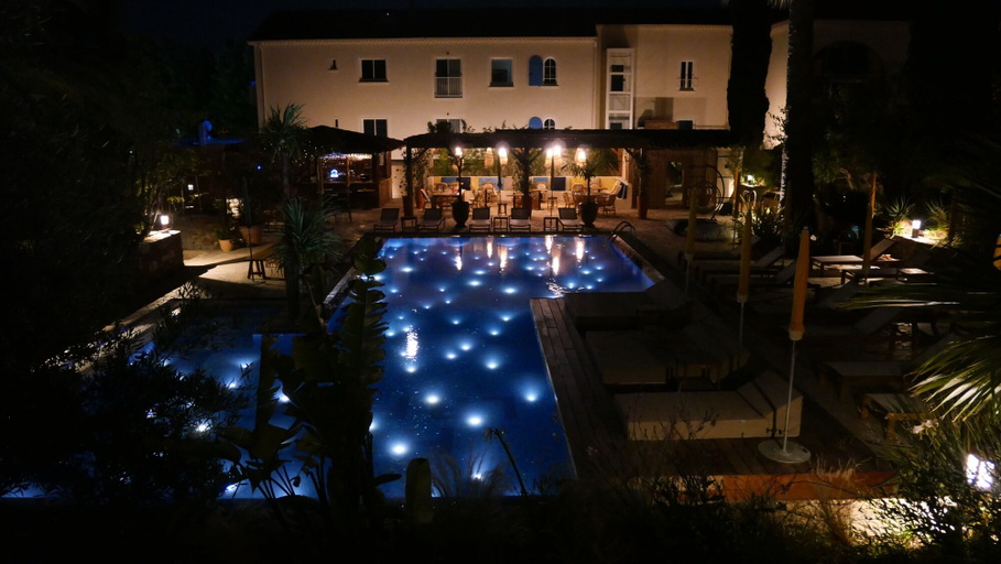 Exterior & Views 2, Hotel La Piscine, Var