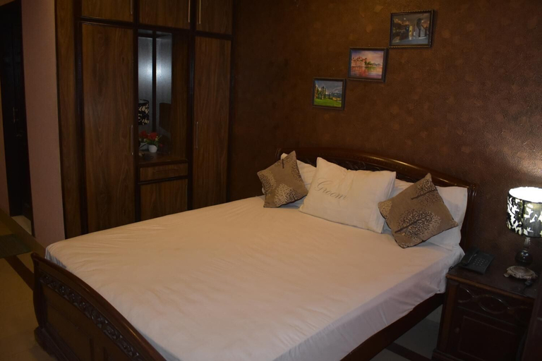 Bedroom 5, Hotel Pyramid International, Islamabad